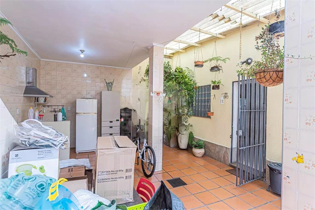 Casa à venda com 282m², 3 quartos e 4 vagas 