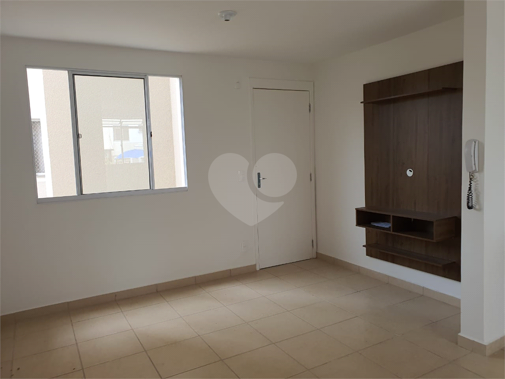 Apartamento à venda com 2 quartos, 44m² - Foto 2