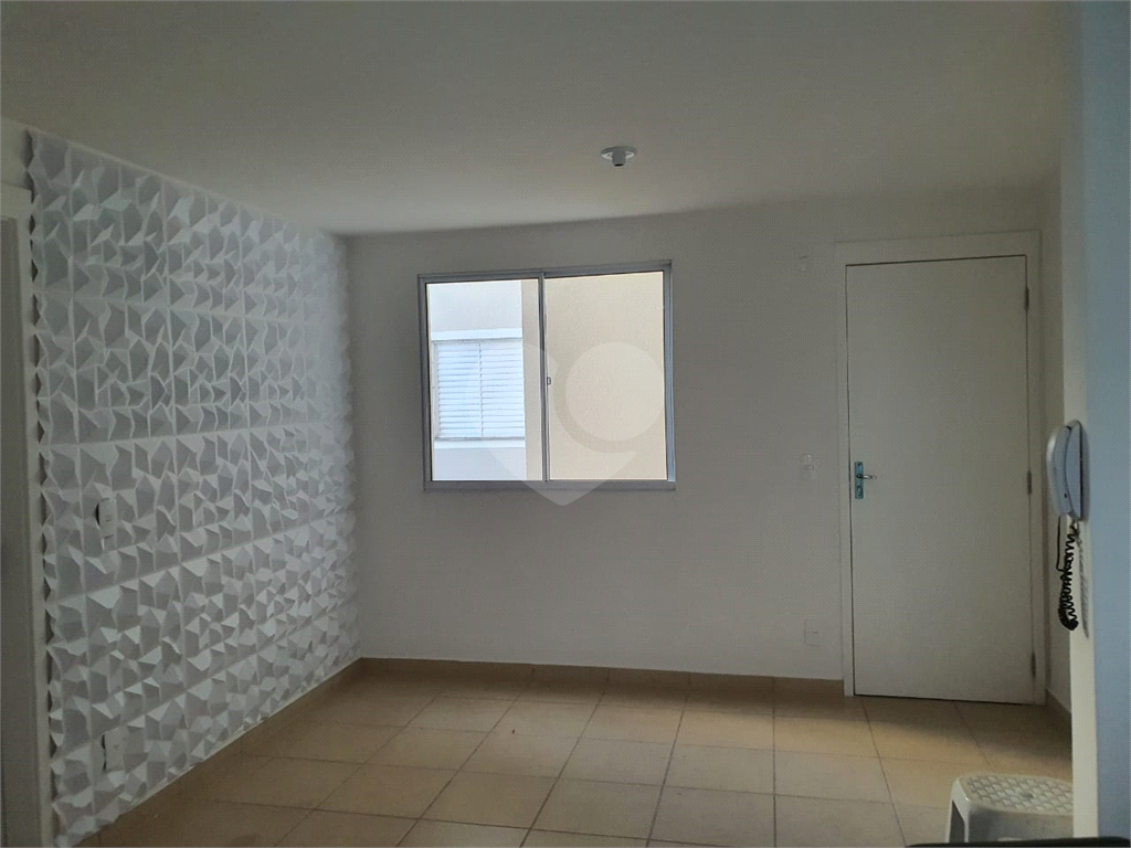 Apartamento à venda com 2 quartos, 44m² - Foto 3