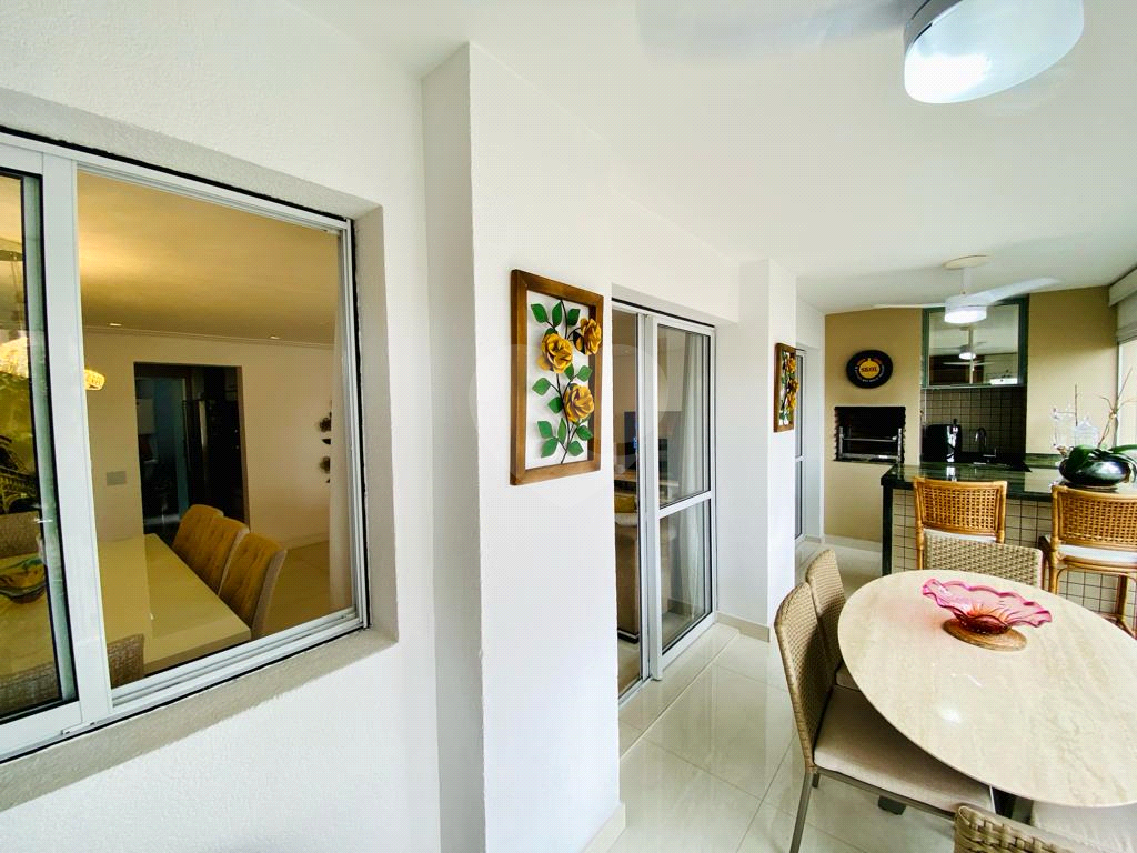 Apartamento Alto Padrão, 122 m2, 3 dormitórios, 1 suíte, 2 vagas de garagem
