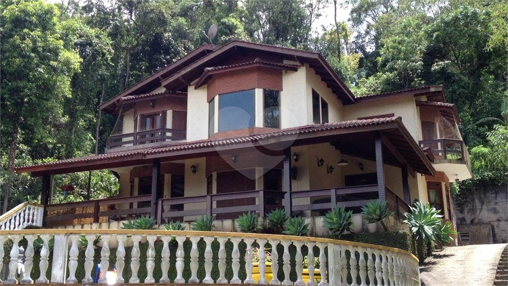 Casa de Condomínio à venda com 3 quartos, 280m² - Foto 3