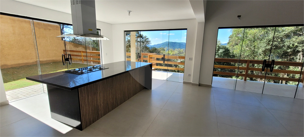 Casa de Condomínio à venda com 4 quartos, 253m² - Foto 16