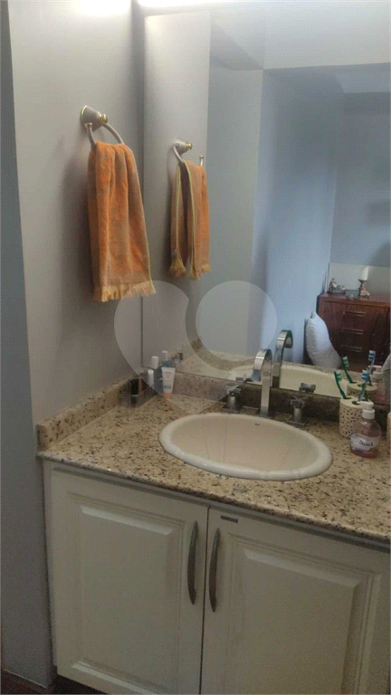 Apartamento para alugar com 3 quartos, 100m² - Foto 5