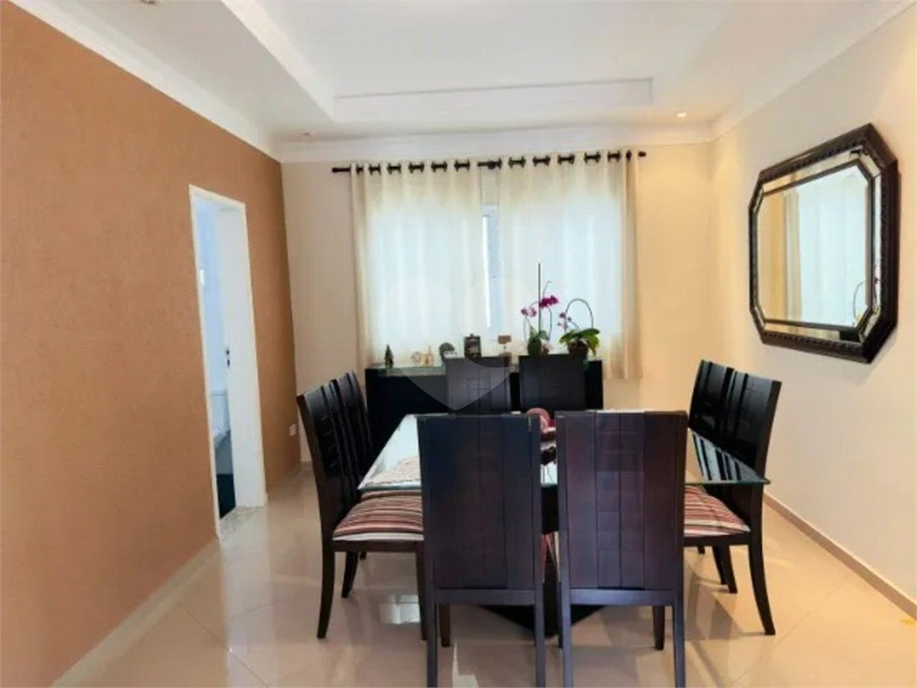 Casa à venda com 3 quartos, 224m² - Foto 10