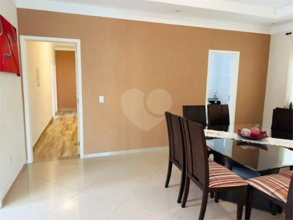Casa à venda com 3 quartos, 224m² - Foto 20