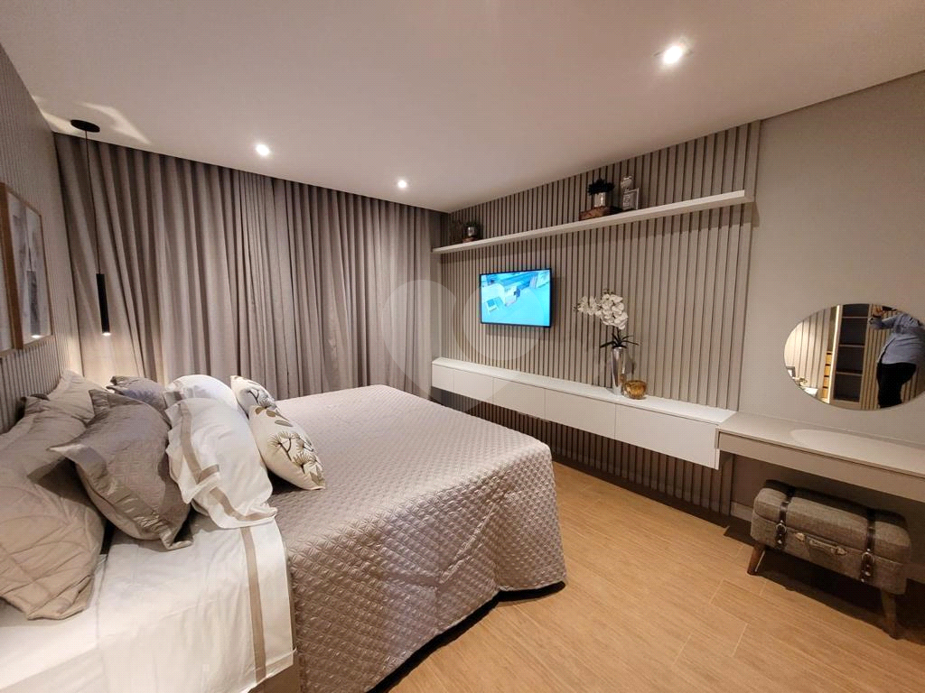 Casa em condomínio fechado em Atibaia