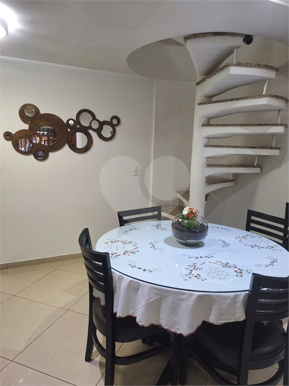 Sobrado à venda com 2 quartos, 160m² - Foto 10