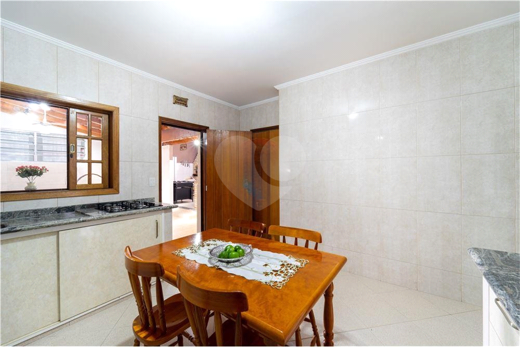 Casa à venda com 4 quartos, 328m² - Foto 14
