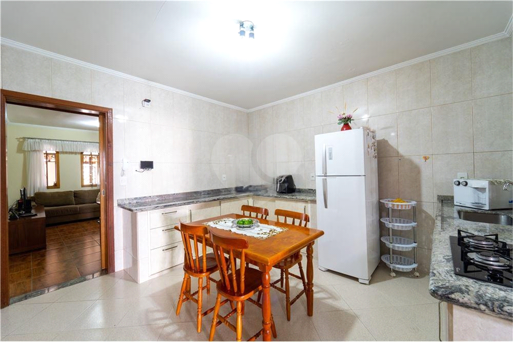 Casa à venda com 4 quartos, 328m² - Foto 13