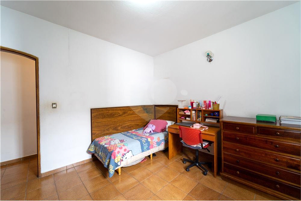 Casa à venda com 4 quartos, 328m² - Foto 25