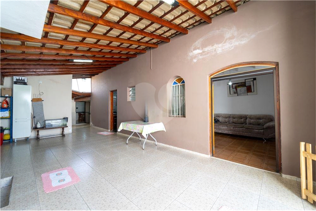 Casa à venda com 4 quartos, 328m² - Foto 28