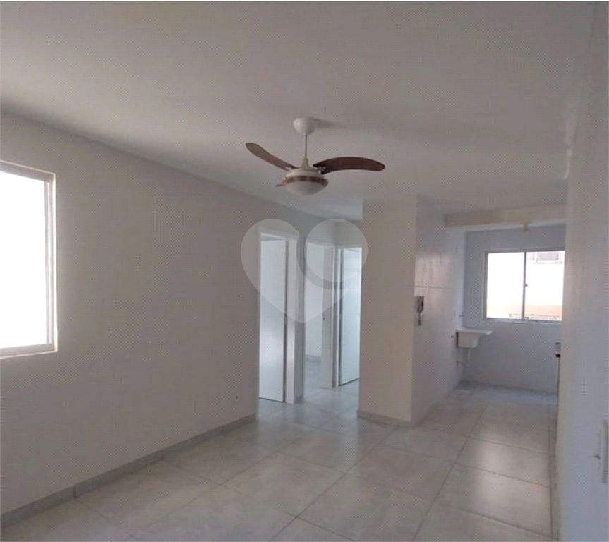 Apartamento à venda com 2 quartos, 48m² - Foto 1