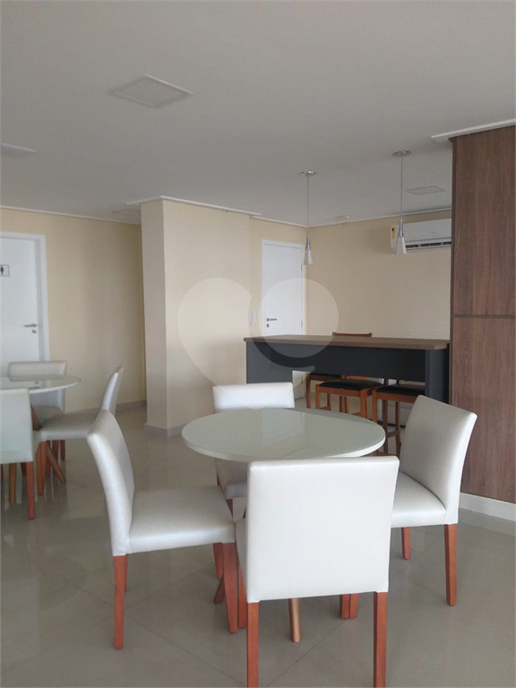 Apartamento à venda com 2 quartos, 101m² - Foto 13