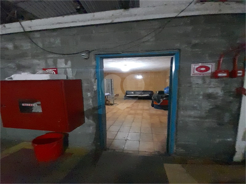 Loja-Salão para alugar, 1400m² - Foto 11