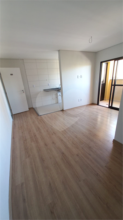 Apartamento à venda com 3 quartos, 70m² - Foto 4