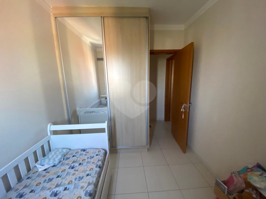 Apartamento à venda com 2 quartos, 65m² - Foto 15