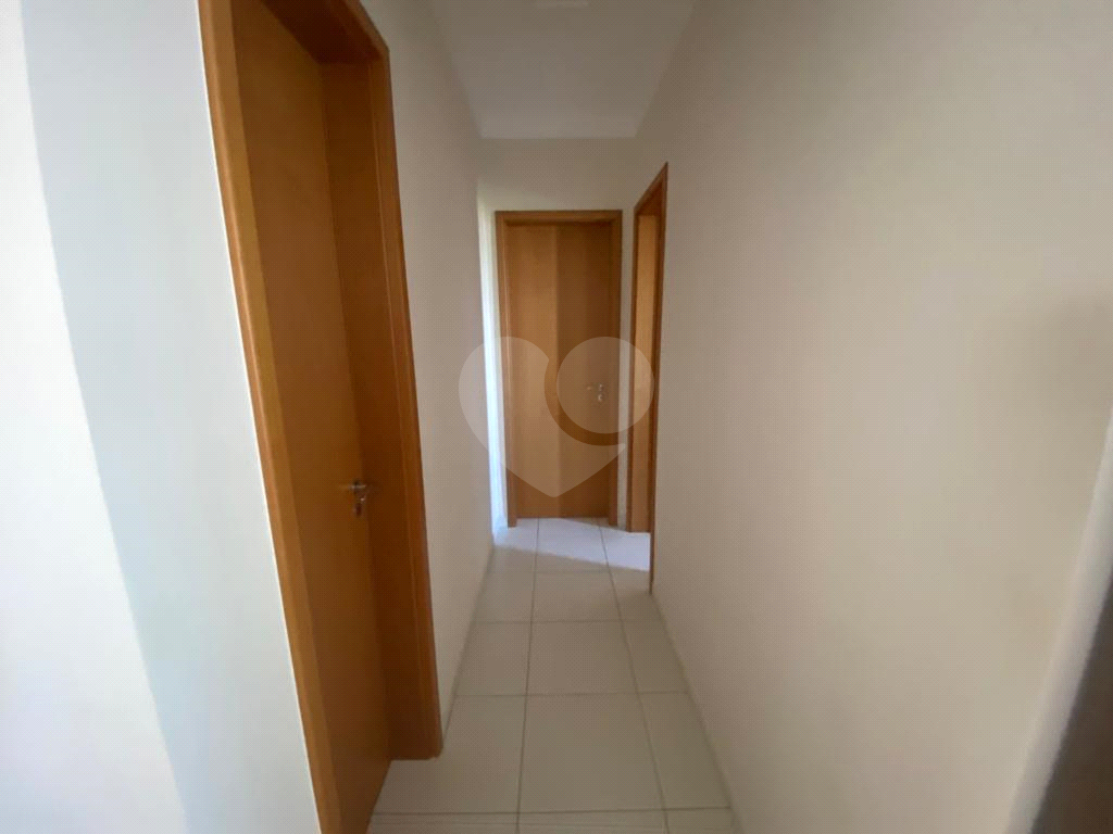 Apartamento à venda com 2 quartos, 65m² - Foto 7