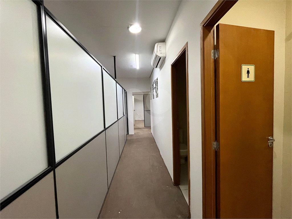 Venda ou locacao em predio comercial - Metro Santana-