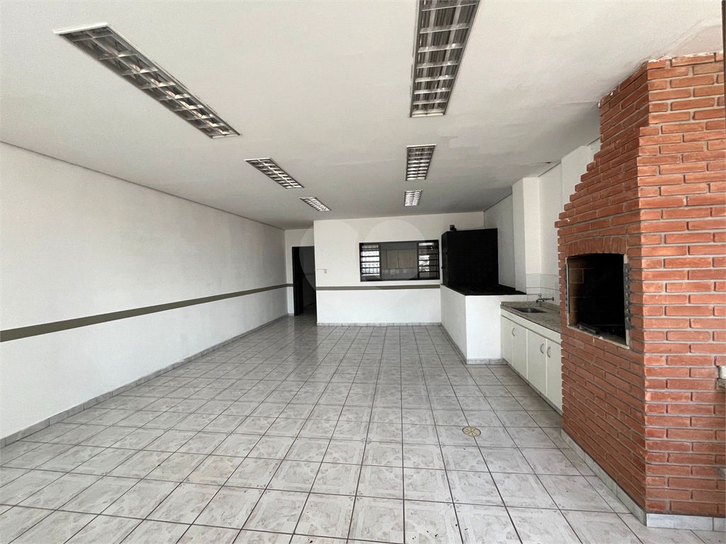 Venda ou locacao em predio comercial - Metro Santana-