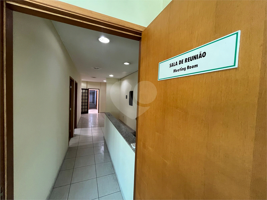 Venda ou locacao em predio comercial - Metro Santana-