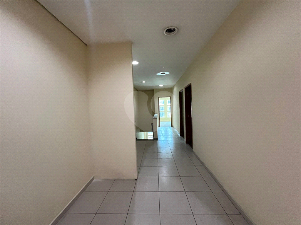 Venda ou locacao em predio comercial - Metro Santana-