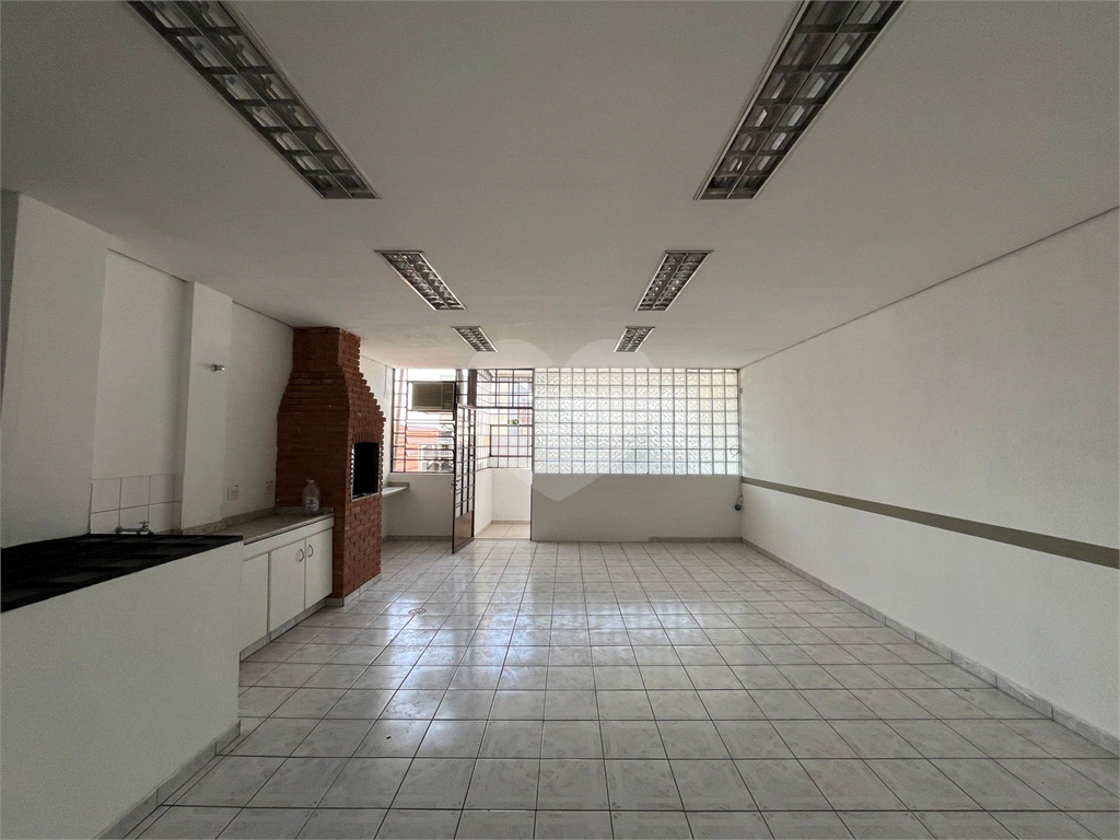 Venda ou locacao em predio comercial - Metro Santana-