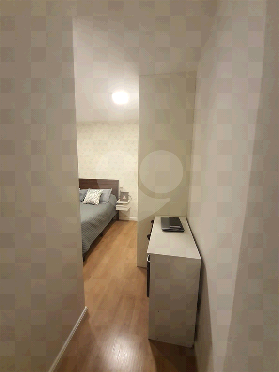 Apartamento à venda com 2 quartos, 64m² - Foto 11