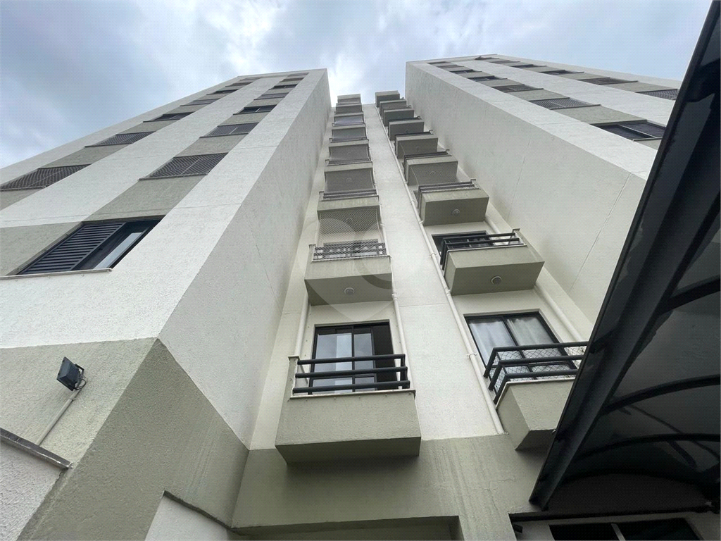 APARTAMENTO em TUCURUVI