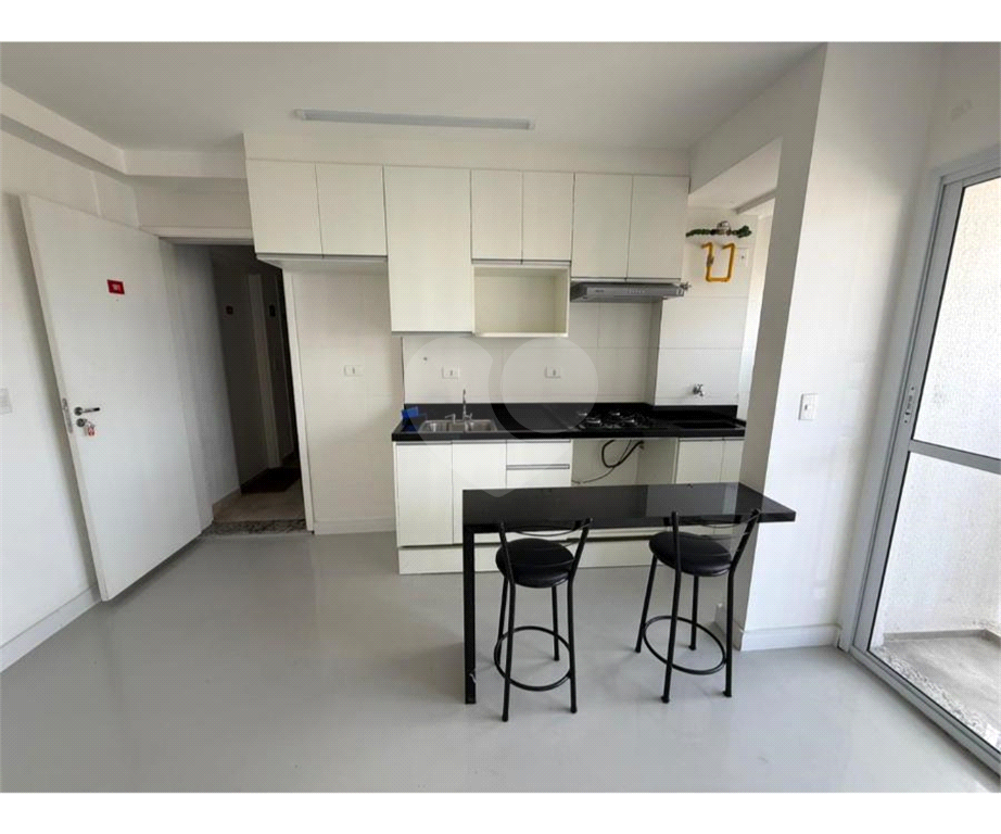 APARTAMENTO em TUCURUVI