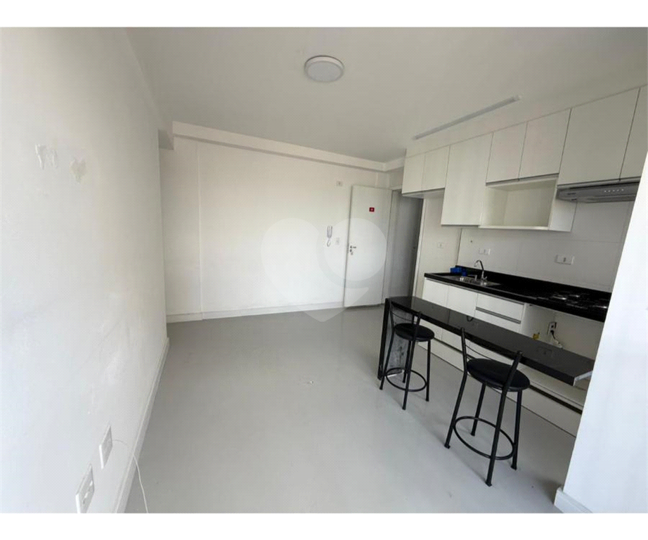 APARTAMENTO em TUCURUVI