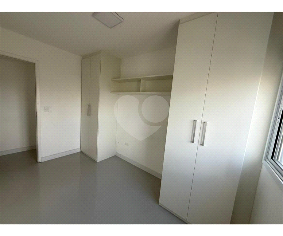 APARTAMENTO em TUCURUVI