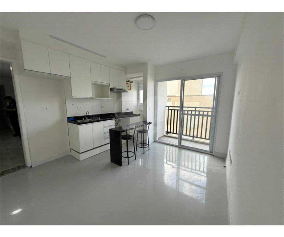 APARTAMENTO em TUCURUVI