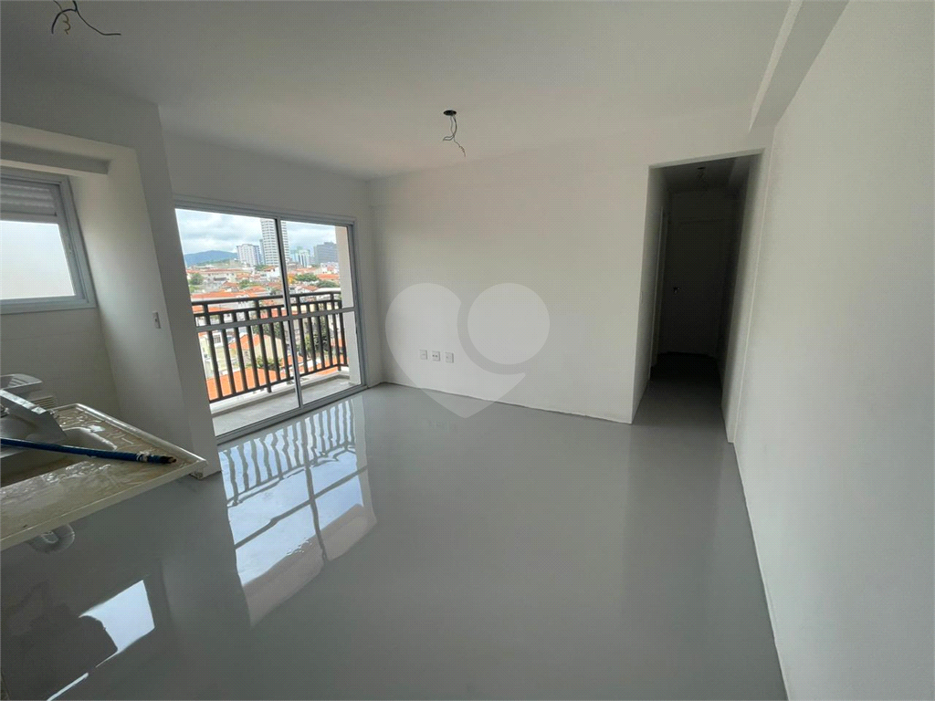 apartamento ao lado do metro