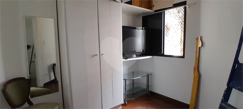 Apartamento no Real Parque