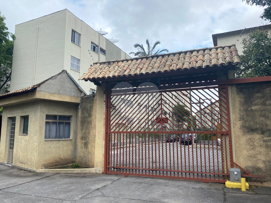 APARTAMENTO em MANDAQUI