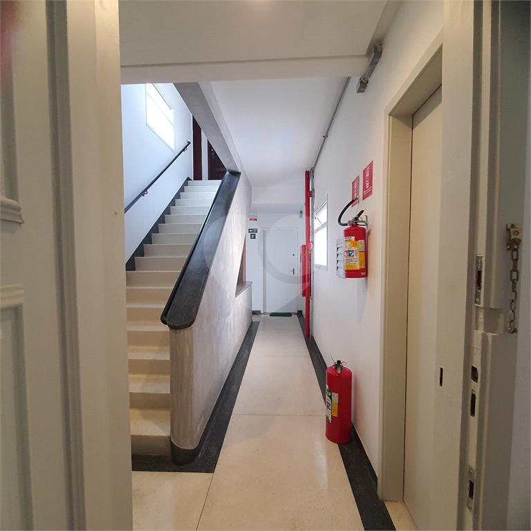 Imóvel 70m² 2 quatros com uma vaga ao lado do metrô Praça da Árvore