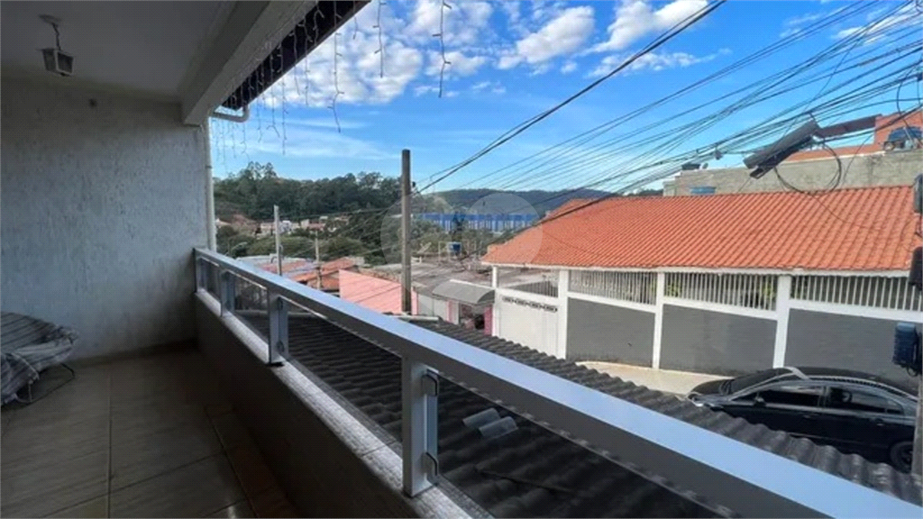 Casa à venda com 3 quartos, 161m² - Foto 3