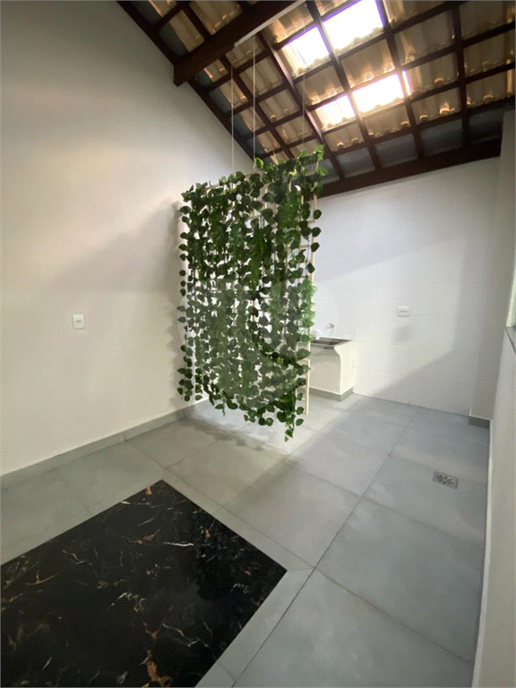 Casa à venda com 3 quartos, 180m² - Foto 9