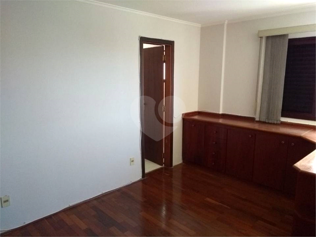 Apartamento à venda com 2 quartos, 77m² - Foto 21