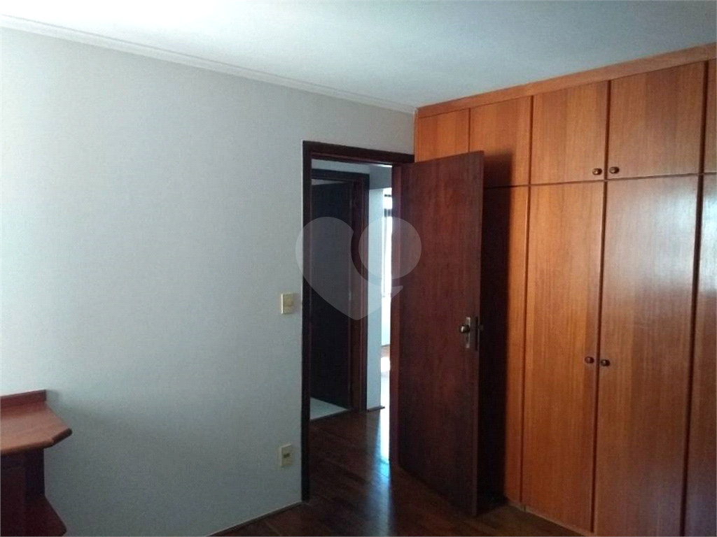 Apartamento à venda com 2 quartos, 77m² - Foto 17