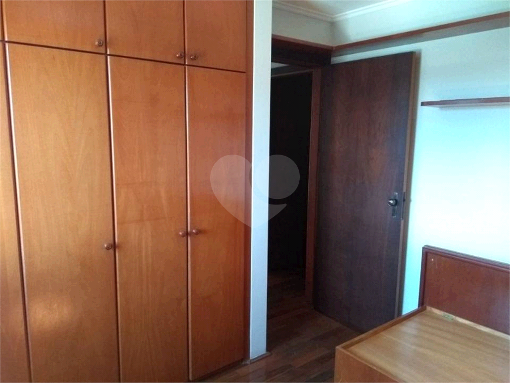 Apartamento à venda com 2 quartos, 77m² - Foto 16