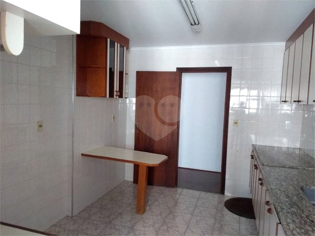 Apartamento à venda com 2 quartos, 77m² - Foto 5