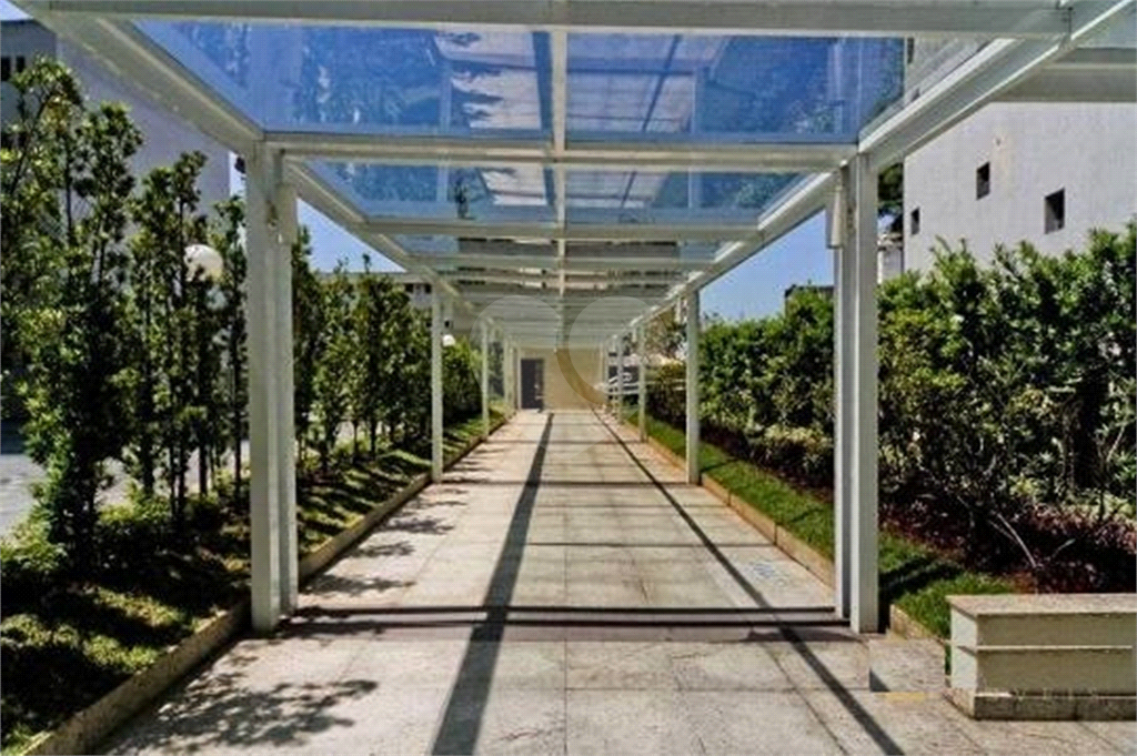 Sala Comercial Nova à venda em Santana no Edifício Brasília Corporate com 50 m² 2 vagas 2 banheiros!