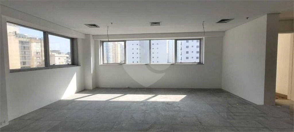 Sala Comercial Nova à venda em Santana no Edifício Brasília Corporate com 50 m² 2 vagas 2 banheiros 