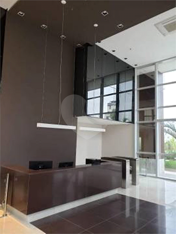 Sala Comercial Nova à venda em Santana no Edifício Brasília Corporate com 50 m² 2 vagas 2 banheiros 