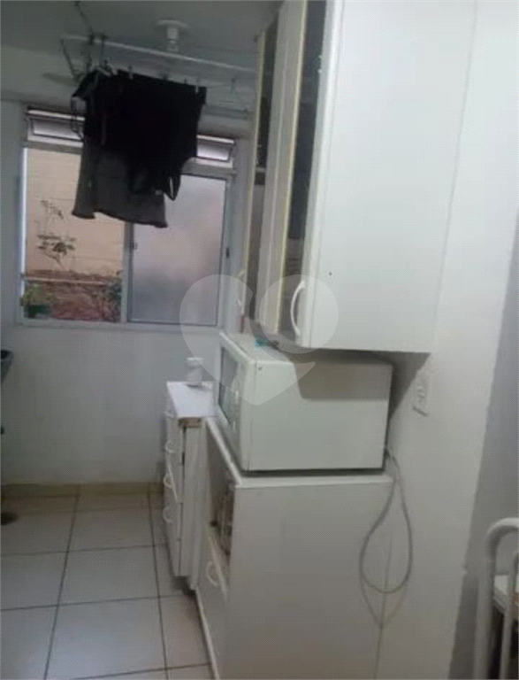 Apartamento à venda com 2 quartos, 44m² - Foto 10