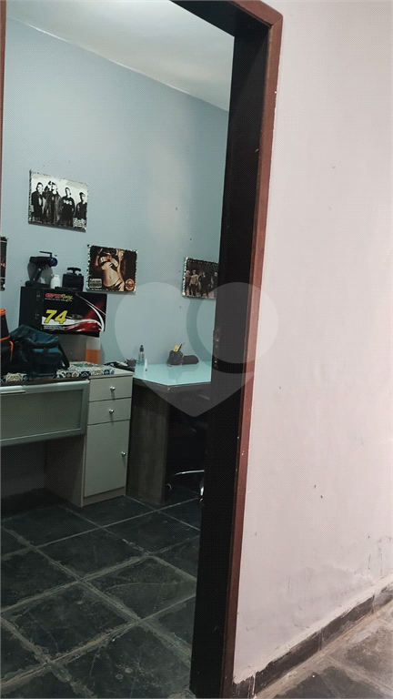 Sobrado no Bairro do Limão com 03 suítes e 05 vagas com area gourmet