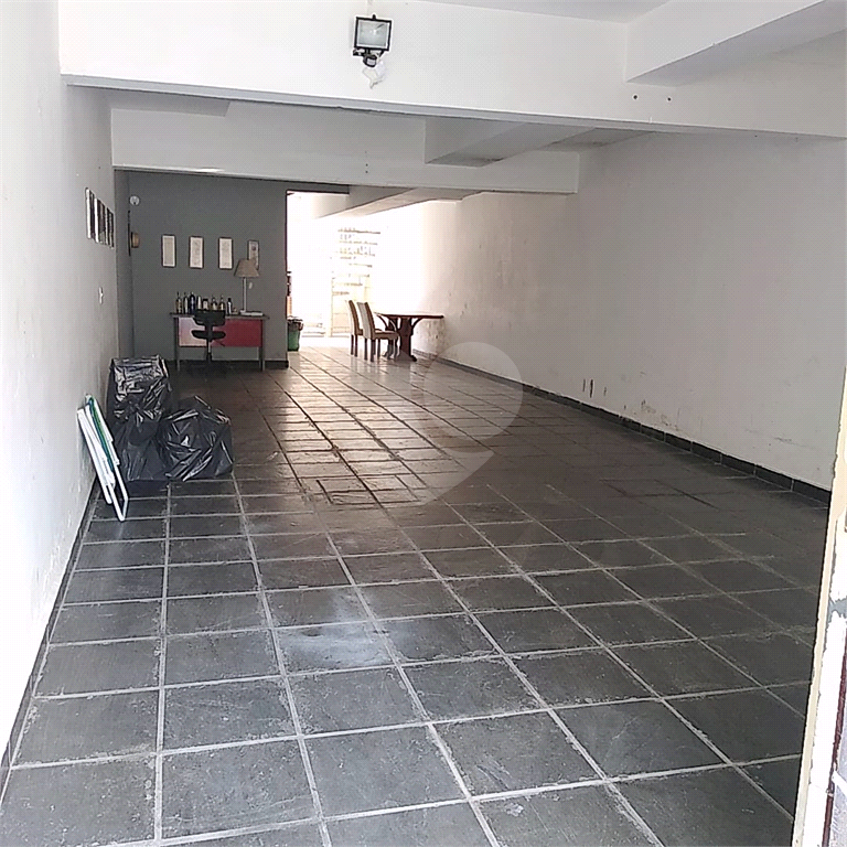 Sobrado no Bairro do Limão com 03 suítes e 05 vagas com area gourmet