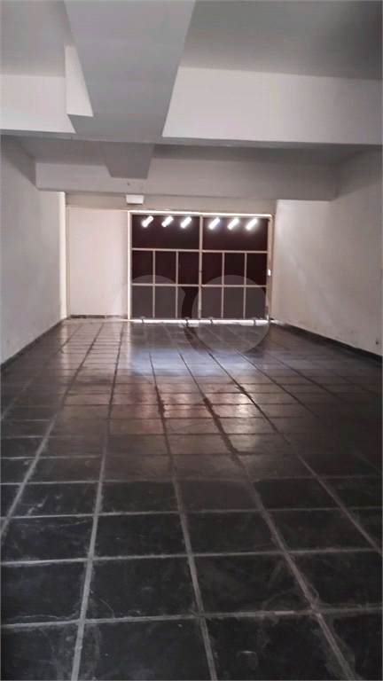 Sobrado no Bairro do Limão com 03 suítes e 05 vagas com area gourmet