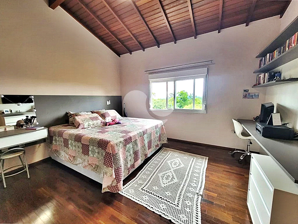 Casa de Condomínio à venda com 3 quartos, 325m² - Foto 18